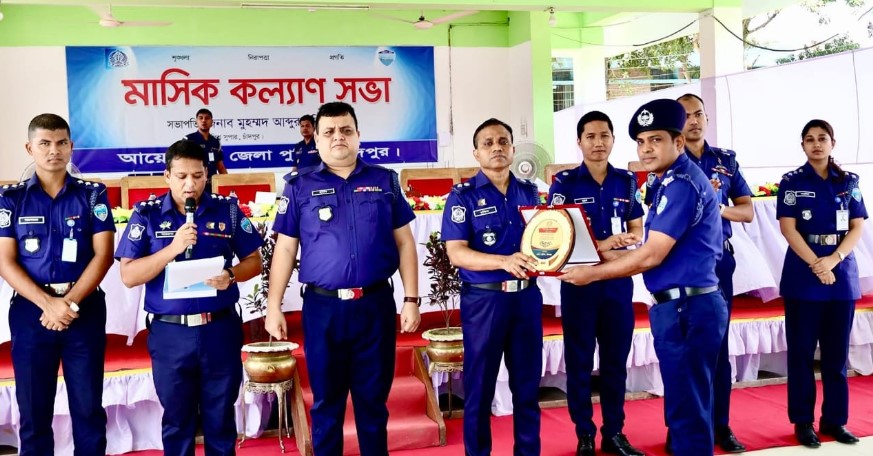 চাঁদপুরে আবারও বাজিমাত! তৃতীয়বারের মতো ‘শ্রেষ্ঠ তদন্ত কর্মকর্তা’ হলেন ওসি মিন্টু দত্ত,!