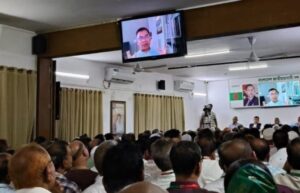 তারেক রহমানের কঠোর বার্তা: বিভ্রান্তি নয়, ঐক্যবদ্ধ থাকুন- গুলশানে বিএনপির মনোনয়ন প্রত্যাশীদের সঙ্গে গুরুত্বপূর্ণ সভা অনুষ্ঠিত।